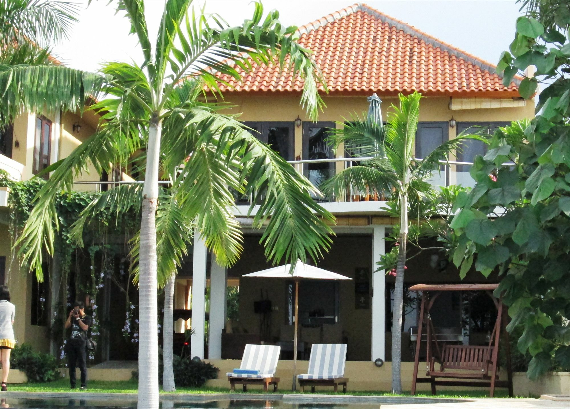 Dolphin Beach Bali Hotel Lovina Exterior foto